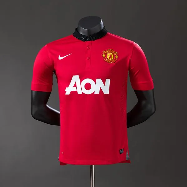 Camiseta de fútbol Manchester United 2013/14 LOCAL MANGA CORTA VERSION JUGADOR